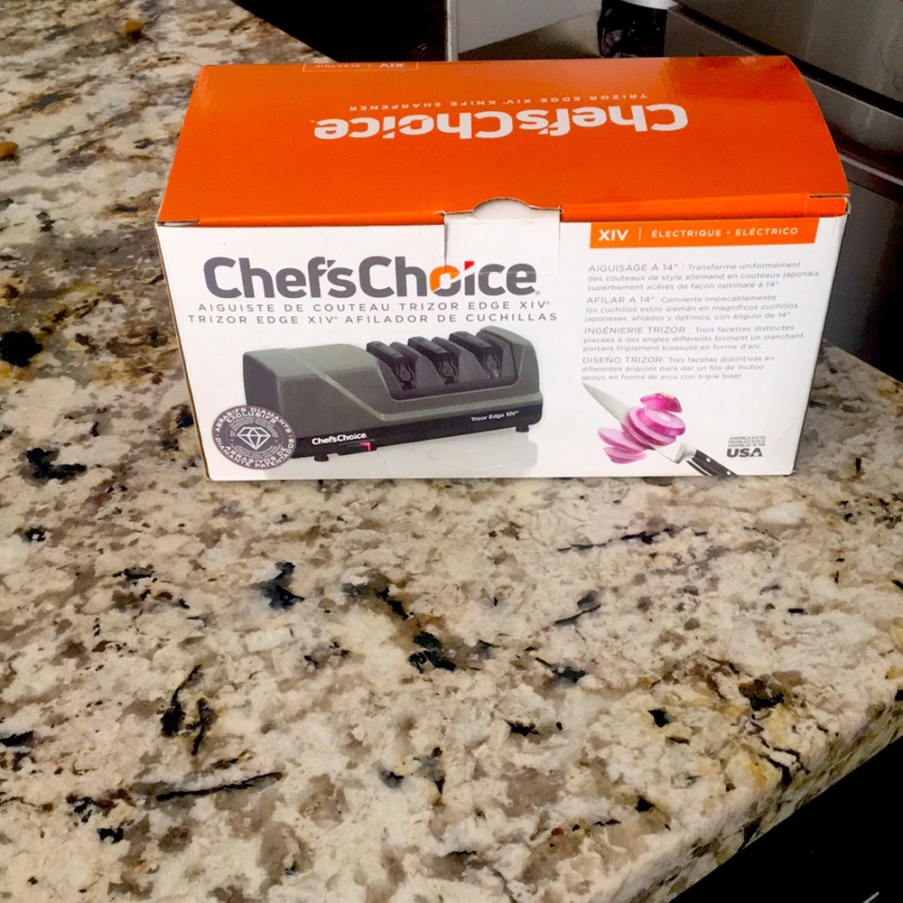 COPY - Automated knife sharper
